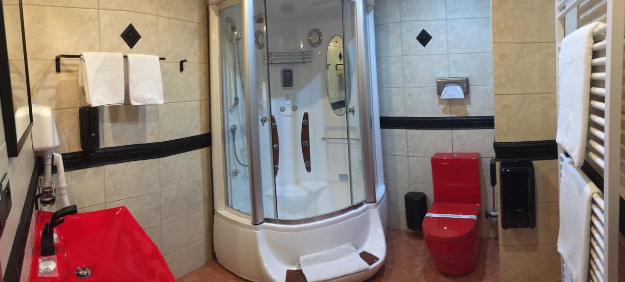 Hotel Alexander'S Nitra Ngoại thất bức ảnh