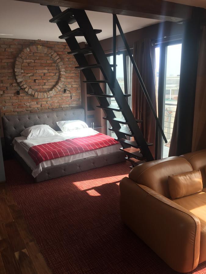 Hotel Alexander'S Nitra Ngoại thất bức ảnh